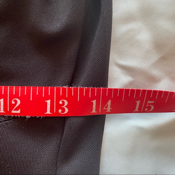 Sleek Black Sleeveless Midi Dress with Cowl Neckline - Picture 6 of 8